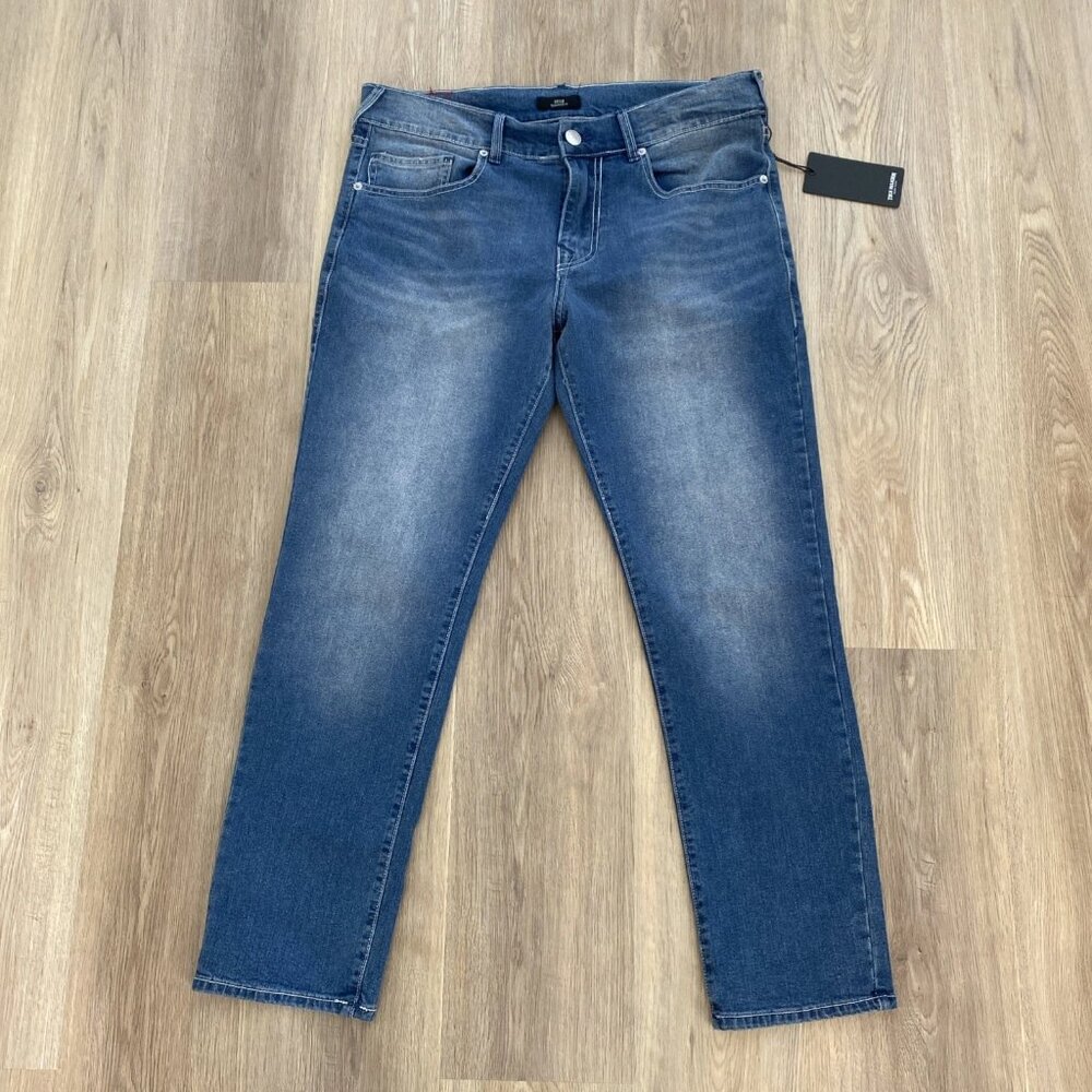 True Religion Geno Relaxed SlimJeans Size 34x32